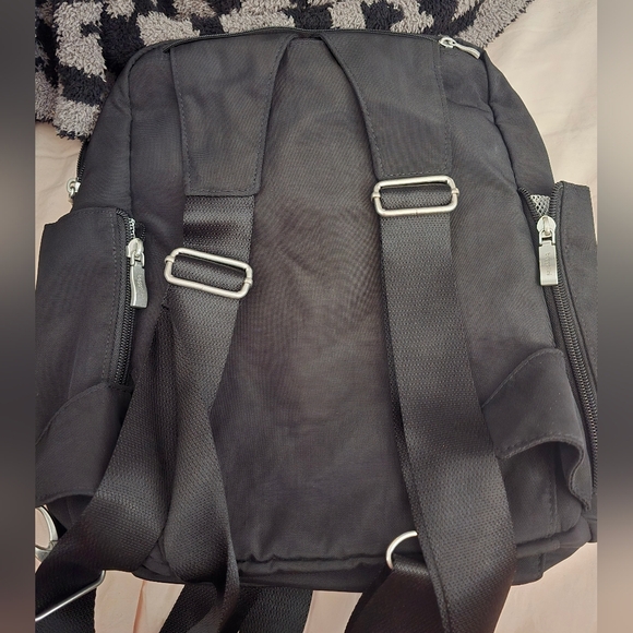 Baggallini Backpack - Picture 4 of 7